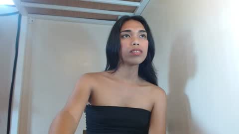 SENORITA online show from June 2026 03:25:01 AM