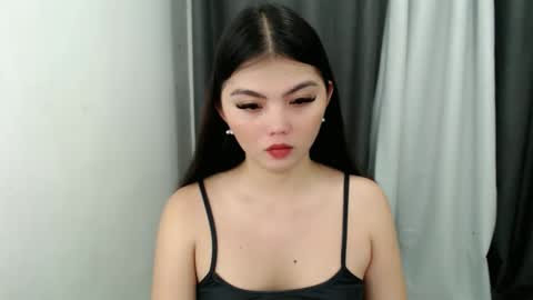 Snapshot of angelari_slut chatting on October 2025 05:50:02 AM angelari_slut online show from October 2025 05:50:02 AM