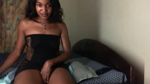 Snapshot of angelasplash chatting on April 2026 02:20:01 AM angelasplash online show from April 2026 02:20:01 AM