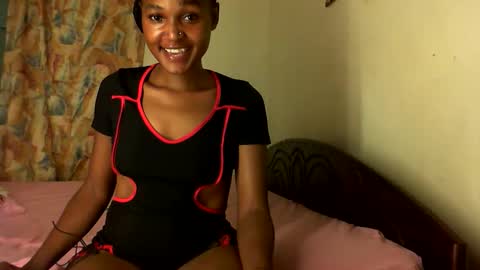 Snapshot of angelasplash chatting on May 2026 04:26:01 PM angelasplash online show from May 2026 04:26:01 PM