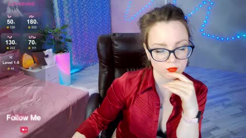 Snapshot of angelawhity chatting on February 2025 03:39:01 PM Angela online show from February 2025 03:39:01 PM
