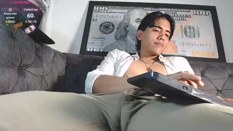 Snapshot of angelbianchi chatting on December 2024 09:16:01 PM Angel Bianchi online show from December 2024 09:16:01 PM