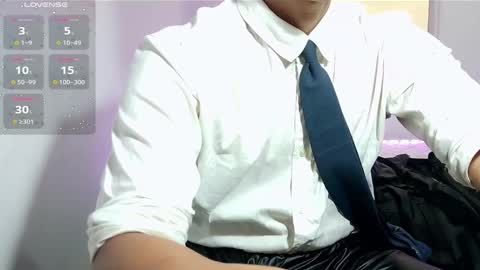 Angel Bianchi online show from October 2025 06:41:01 PM