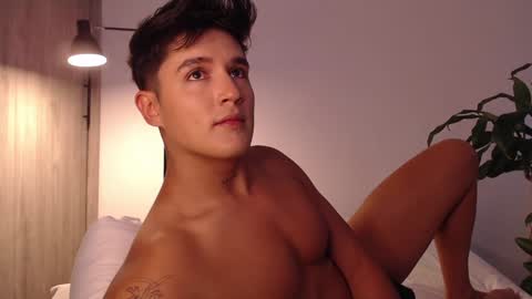 Angel online show from December 2024 08:40:02 PM