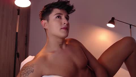 Angel online show from February 2025 08:44:02 PM