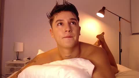 Angel online show from October 2025 12:24:02 AM