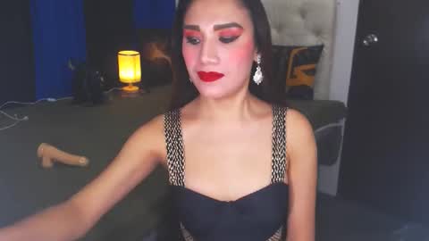 Snapshot of angelcumfallen chatting on January 2025 10:34:01 PM Angel online show from January 2025 10:34:01 PM