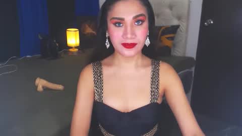 Snapshot of angelcumfallen chatting on January 2025 05:08:01 AM Angel online show from January 2025 05:08:01 AM