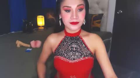 Snapshot of angelcumfallen chatting on January 2025 08:41:01 PM Angel online show from January 2025 08:41:01 PM