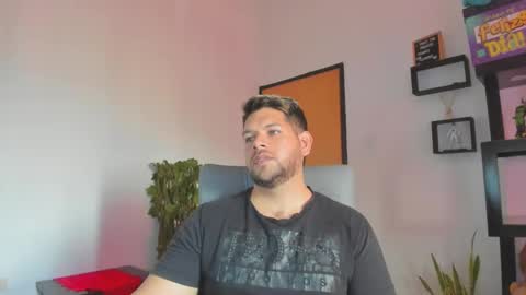 angel online show from October 2025 03:22:01 PM