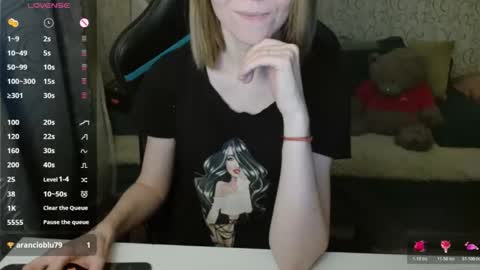 AngelCute32 online show from October 2025 02:29:02 PM