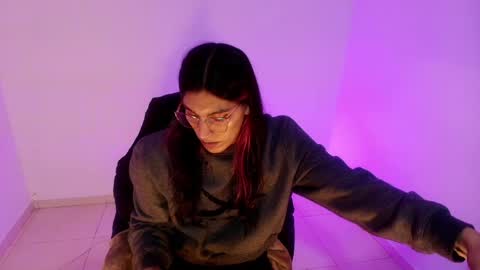 Snapshot of angele_johnson chatting on March 2026 07:36:02 PM angele online show from March 2026 07:36:02 PM