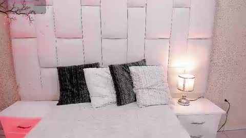 angeles_bust online show from March 2026 09:18:01 PM