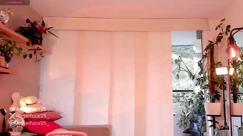 . online show from October 2025 09:48:01 PM