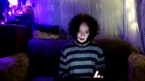 angelfish online show from March 2025 04:41:02 AM