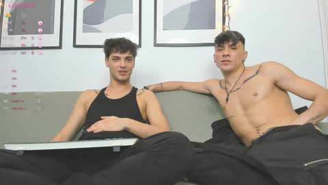 Snapshot of angelfrank chatting on February 2025 09:29:01 PM Frankie online show from February 2025 09:29:01 PM