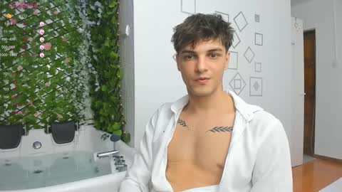 Snapshot of angelfrank chatting on March 2025 11:16:02 PM Frankie online show from March 2025 11:16:02 PM