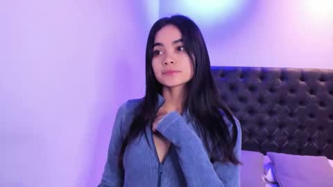 Snapshot of angeli_rivera chatting on October 2025 10:49:01 AM Angeli online show from October 2025 10:49:01 AM