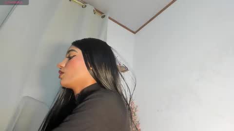 Snapshot of angeli_sexi chatting on September 2025 12:43:02 AM Carolina online show from September 2025 12:43:02 AM