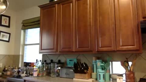 angelia01m online show from October 2025 09:38:02 PM