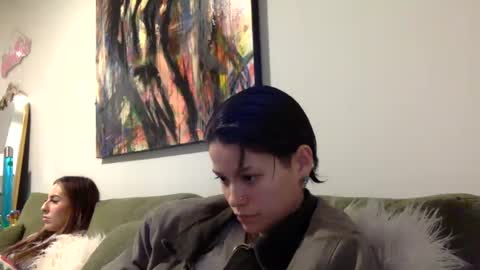 angelia01m online show from November 2025 12:54:01 AM