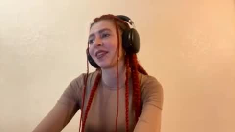 Snapshot of angeliaburkhammer chatting on September 2025 03:48:01 PM Elina online show from September 2025 03:48:01 PM