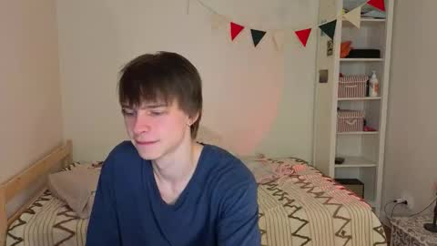 Snapshot of angelic_look chatting on September 2025 12:33:02 AM Daniel online show from September 2025 12:33:02 AM