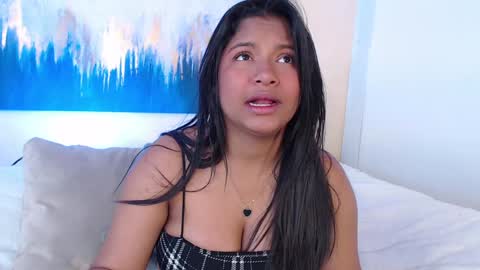 Snapshot of angelica_bss chatting on December 2024 12:12:02 PM Angelica bss online show from December 2024 12:12:02 PM