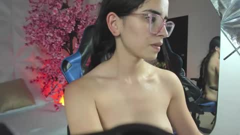 Snapshot of angelica_dymond chatting on December 2024 10:05:02 PM A N G E L I C A online show from December 2024 10:05:02 PM