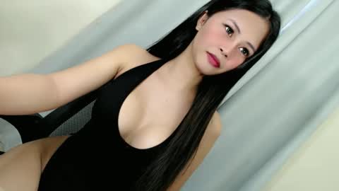 angelica online show from December 2025 05:12:02 AM