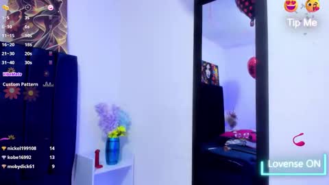 Snapshot of angelica_wish chatting on January 2026 07:11:01 PM angelica_wish online show from January 2026 07:11:01 PM