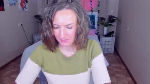 Snapshot of angelicacream chatting on March 2025 10:19:01 AM AngelicaCream online show from March 2025 10:19:01 AM