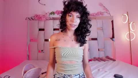 angelcia online show from June 2026 03:01:02 PM