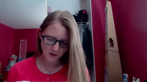 Snapshot of angelicangel3 chatting on February 2025 11:42:01 PM AngelicAngel online show from February 2025 11:42:01 PM