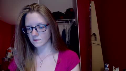 Snapshot of angelicangel3 chatting on February 2025 05:36:02 AM AngelicAngel online show from February 2025 05:36:02 AM