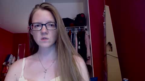 AngelicAngel online show from October 2025 12:47:01 AM