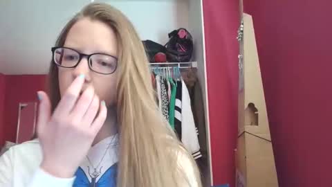 Snapshot of angelicangel3 chatting on February 2026 05:52:01 PM AngelicAngel online show from February 2026 05:52:01 PM