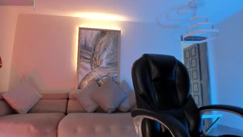  Angelica Vega  online show from November 2025 05:35:01 PM