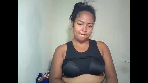 angelice33 online show from December 2025 06:19:01 AM