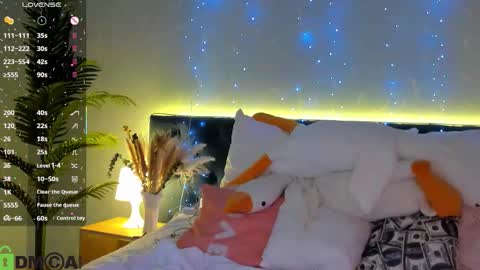 Angelika online show from November 2025 12:56:02 AM