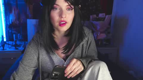 Angelika Rouge online show from January 2026 04:42:01 PM