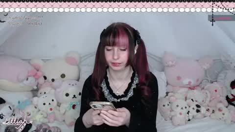 lillian online show from May 2026 02:28:01 AM