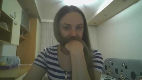 Snapshot of angelina_26 chatting on October 2025 10:29:02 PM Angelina 26 online show from October 2025 10:29:02 PM