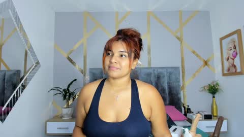 Snapshot of angelina_castro12 chatting on January 2025 03:23:01 AM Angelina online show from January 2025 03:23:01 AM