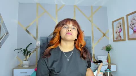 Snapshot of angelina_castro12 chatting on January 2025 03:31:01 AM Angelina online show from January 2025 03:31:01 AM