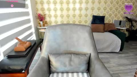 angelina_class_7 online show from June 2026 01:10:01 PM