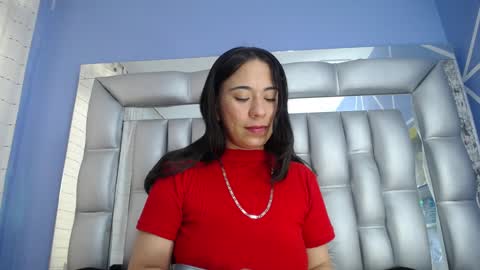 Snapshot of angelina_ny chatting on December 2024 07:52:02 PM ANGELINA online show from December 2024 07:52:02 PM