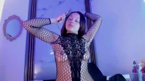 ANGELINA   online show from October 2025 11:00:02 AM