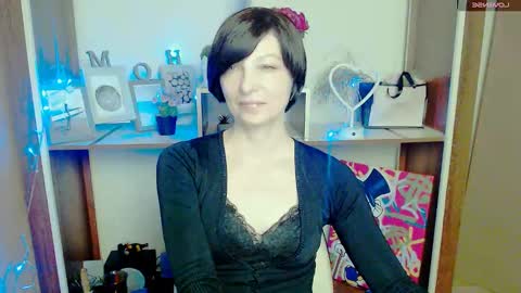Snapshot of angelinalov_ chatting on January 2025 08:25:02 AM Angelina online show from January 2025 08:25:02 AM