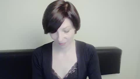 Snapshot of angelinalov_ chatting on January 2025 11:11:02 AM Angelina online show from January 2025 11:11:02 AM